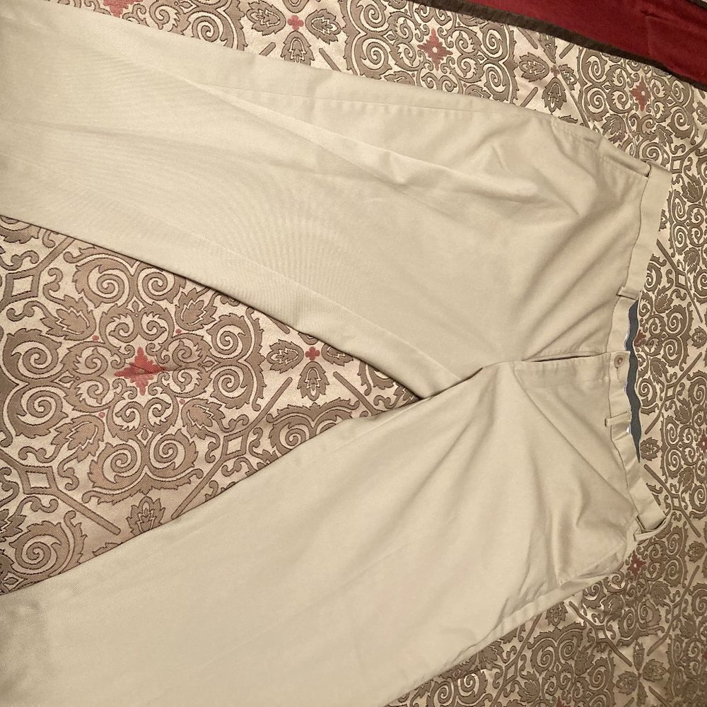 Haggar Men's Khacki Pants 42X32